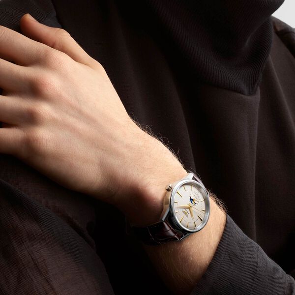 Flagship Heritage 38 mm phase de lune automatique en acier inoxydable